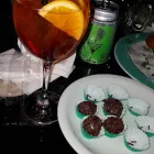 Imagem 6 da empresa CROSSROADS BAR - ÁGUA VERDE Restaurantes em Curitiba PR