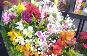 Imagem 5 da empresa FLORA PRACINHA DO BATEL Floriculturas em Curitiba PR