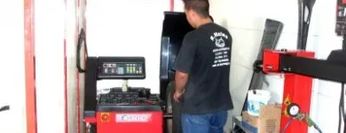 Imagem 7 da empresa R. MOLAS - MOLAS AUTOMOTIVAS E CENTRO AUTOMOTIVO DO BLINDADO Escapamentos em São Paulo Brasil