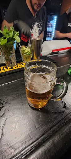 Imagem 9 da empresa CROSSROADS BAR - ÁGUA VERDE