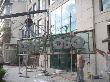 Imagem 2 da empresa LETRAS 1000 DO BRASIL